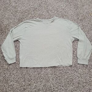 Universal Thread T-shirt Shirt Top Sage Green Long Sleeve Slub Knit Size Small
